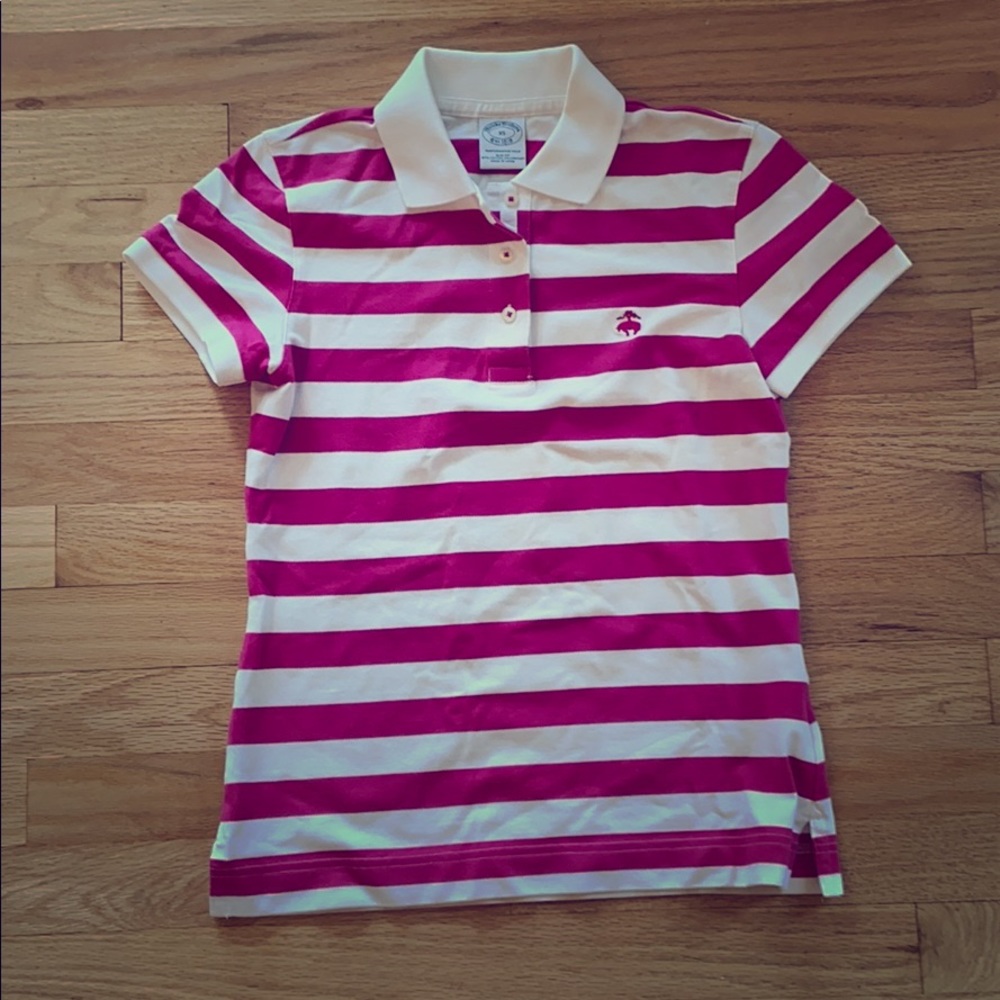 Cute and preppy Brooks Brothers polo!